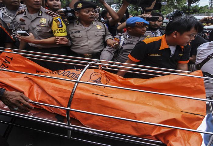 Jenazah Korban Pembunuhan Pulomas, Ir. Dodi Dan 2 Putrinya Akan Dimakamkan Hari Ini